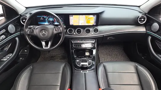Mercedes-Benz E-Class W213 E300 4MATIC 2017 7