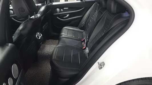 Mercedes-Benz E-Class W213 E300 4MATIC 2017 12