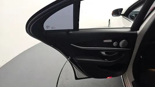 Mercedes-Benz E-Class W213 E300 4MATIC 2017 25