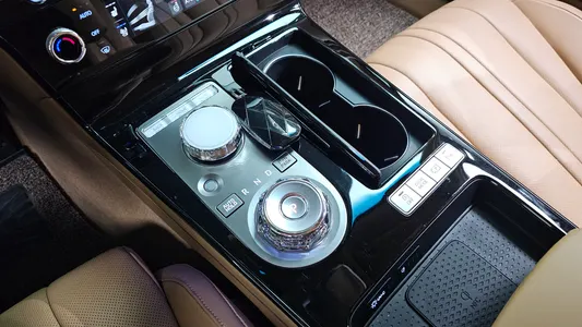 Genesis G80 (RG3) 2.5 AWD 2025 9