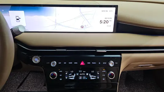 Genesis G80 (RG3) 2.5 AWD 2025 15