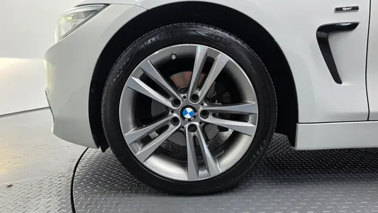 BMW 4 Series (F32) 420d xDrive 2014 5