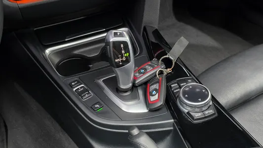 BMW 4 Series (F32) 420d xDrive 2014 9