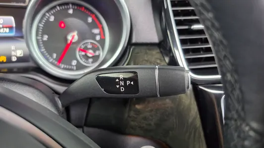 Mercedes-Benz GLE-Class W166 GLE350 d 4MATIC 2016 9