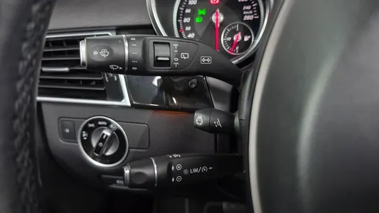 Mercedes-Benz GLE-Class W166 GLE350 d 4MATIC 2016 16