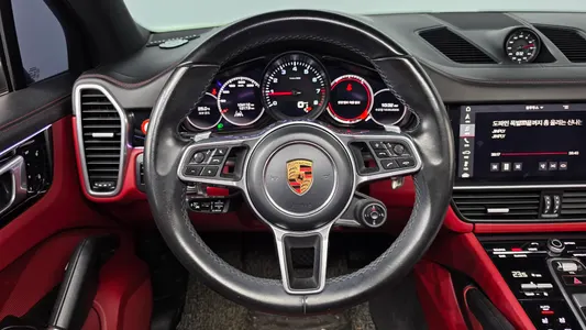Porsche (PO536) 3.0 2019 15