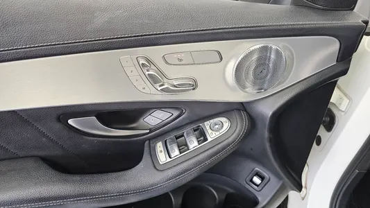 Mercedes-Benz GLC-Class X253 GLC300 4MATIC AMG Line 2019 31
