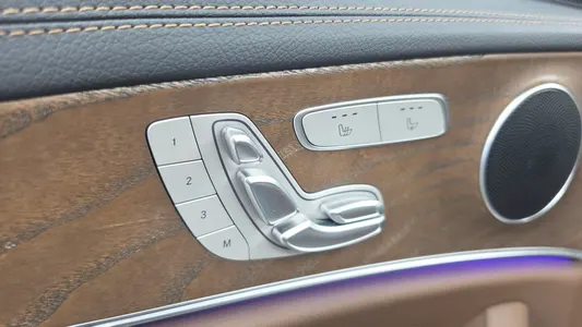 Mercedes-Benz E-Class W213 E250 2020 28