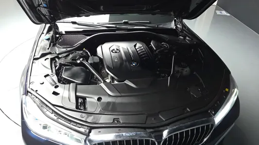 BMW 7 Series (G11) 730Ld xDrive M 2017 5