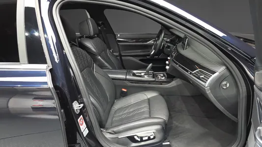 BMW 7 Series (G11) 730Ld xDrive M 2017 10