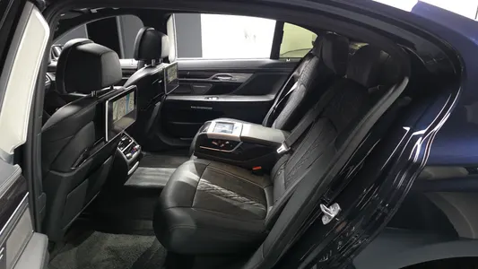 BMW 7 Series (G11) 730Ld xDrive M 2017 26