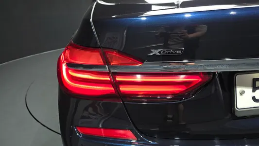 BMW 7 Series (G11) 730Ld xDrive M 2017 23