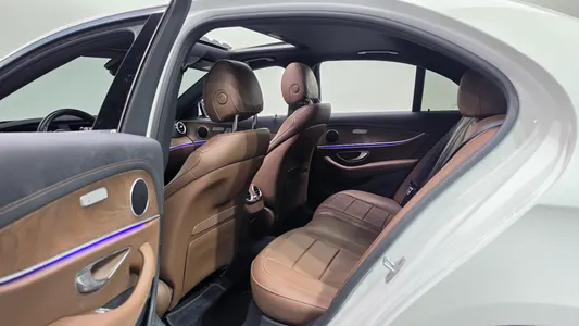 Mercedes-Benz E-Class W213 E250 2020 11