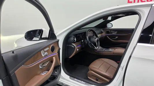 Mercedes-Benz E-Class W213 E250 2020 10