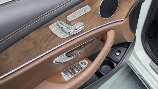 Mercedes-Benz E-Class W213 E250 2020 19