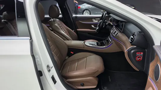 Mercedes-Benz E-Class W213 E250 2020 26