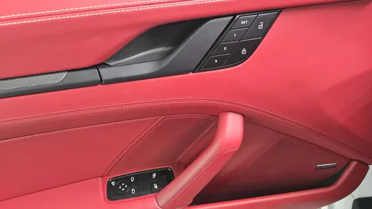 Porsche 911 (992) 4 GTS 2023 19