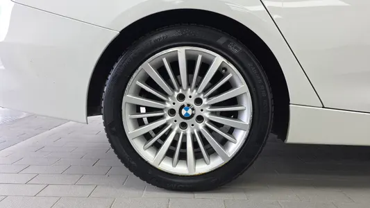 BMW 3 Series GT (F34) GT 320d 2014 5