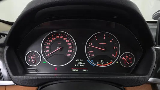 BMW 3 Series GT (F34) GT 320d 2014 8