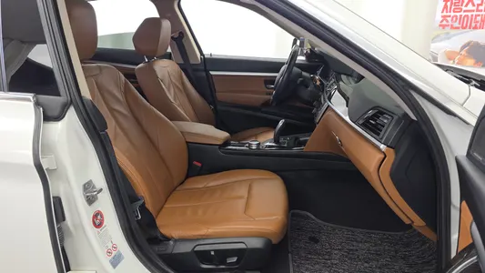 BMW 3 Series GT (F34) GT 320d 2014 11