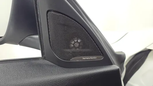 BMW 3 Series GT (F34) GT 320d 2014 17