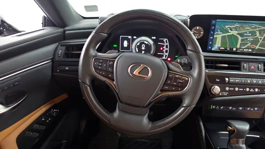 Lexus ES300h 7 2022 12