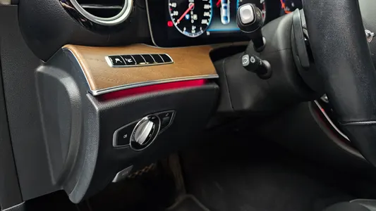 Mercedes-Benz E-Class W213 E300 2019 19