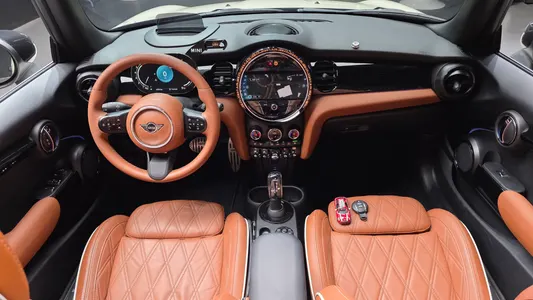 MINI S Convertible 2021 7
