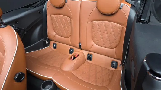 MINI S Convertible 2021 11