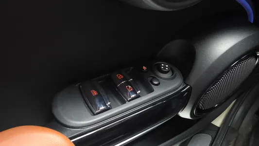 MINI S Convertible 2021 20