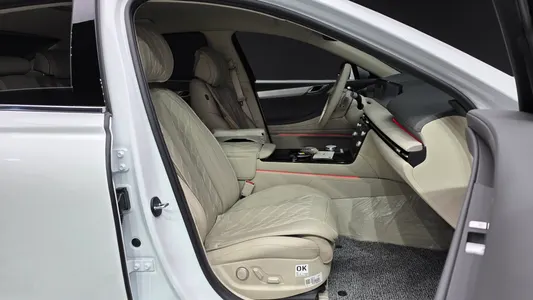 Genesis G80 (RG3) 2.5 AWD 2025 26