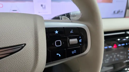 Genesis G80 (RG3) 2.5 AWD 2025 31