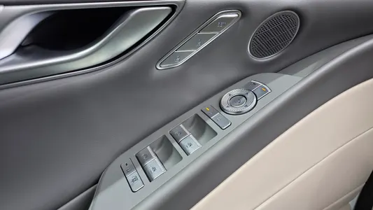 Genesis G80 (RG3) 2.5 AWD 2025 27