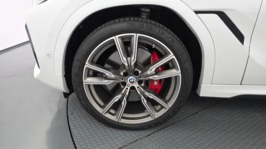 BMW X6 (G06) M50i 2023 5