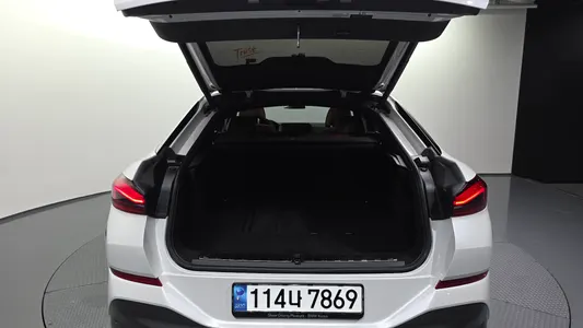 BMW X6 (G06) M50i 2023 20