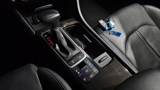 Kia K5 2 2.0 2019 9