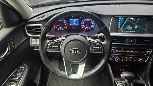 Kia K5 2 2.0 2019 13