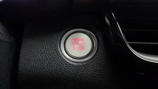 Kia K5 2 2.0 2019 28