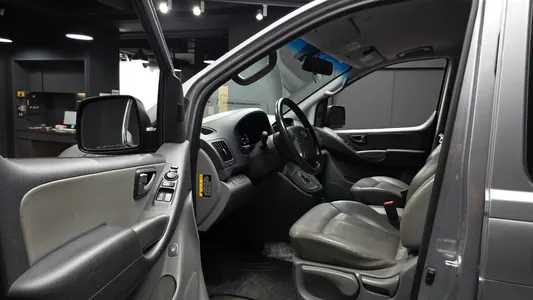 Hyundai 그랜드 스타렉스 5 2021 10