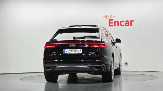 Audi Q8 (4M) 45 TDI 2022 4