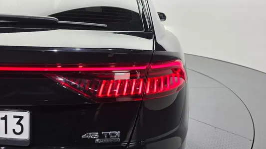 Audi Q8 (4M) 45 TDI 2022 23