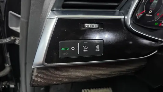 Audi Q8 (4M) 45 TDI 2022 29