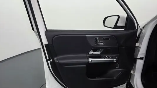 Mercedes-Benz GLB-Class X247 GLB220 2020 24