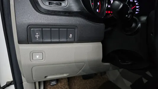 Kia 카니발 9 2015 27