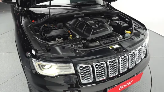 Jeep 그랜드 체로키 3.0 2017 6