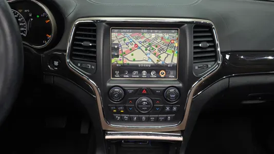 Jeep 그랜드 체로키 3.0 2017 14