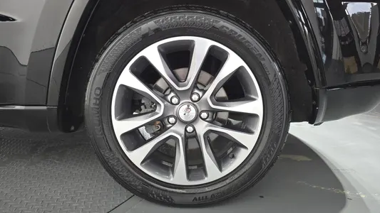Jeep 그랜드 체로키 3.0 2017 21