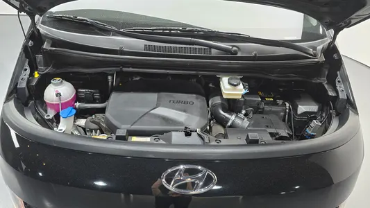 Hyundai Staria 11 2022 6