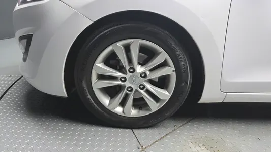 Hyundai i30() 1.6 GDI PYL 2014 5
