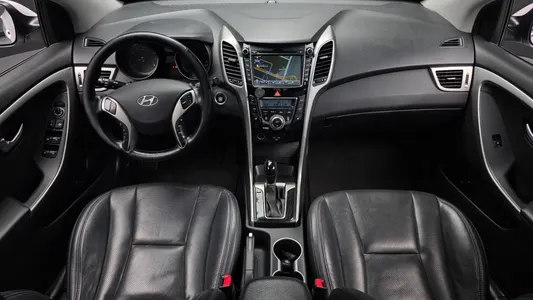 Hyundai i30() 1.6 GDI PYL 2014 7